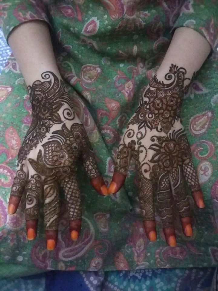 Saiba Khan Mehandi Artist