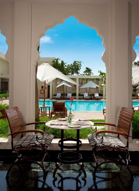 trident hotel jaipur wedding cost