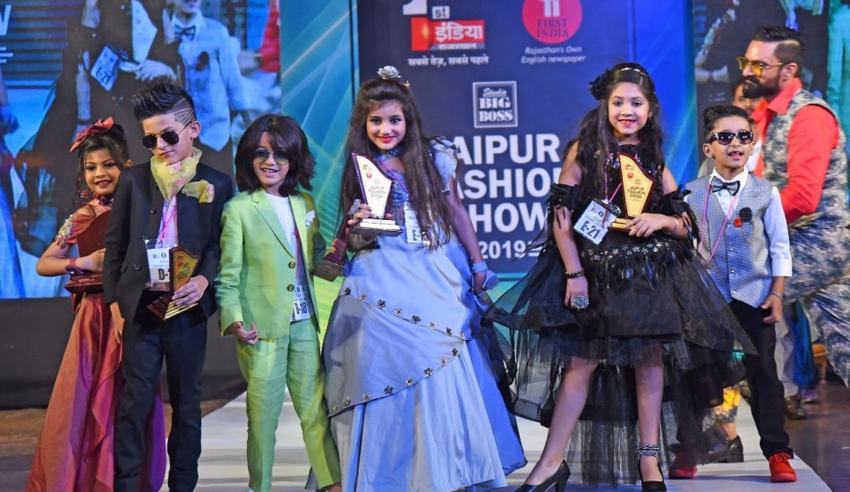 Bigg Boss Photo Studio